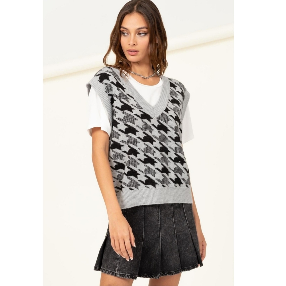 CHIC SHOW HOUNDSTOOTH SWEATER VEST